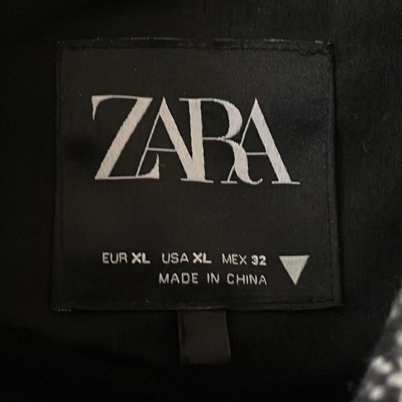 Zara Shacket - Picture 3 of 3